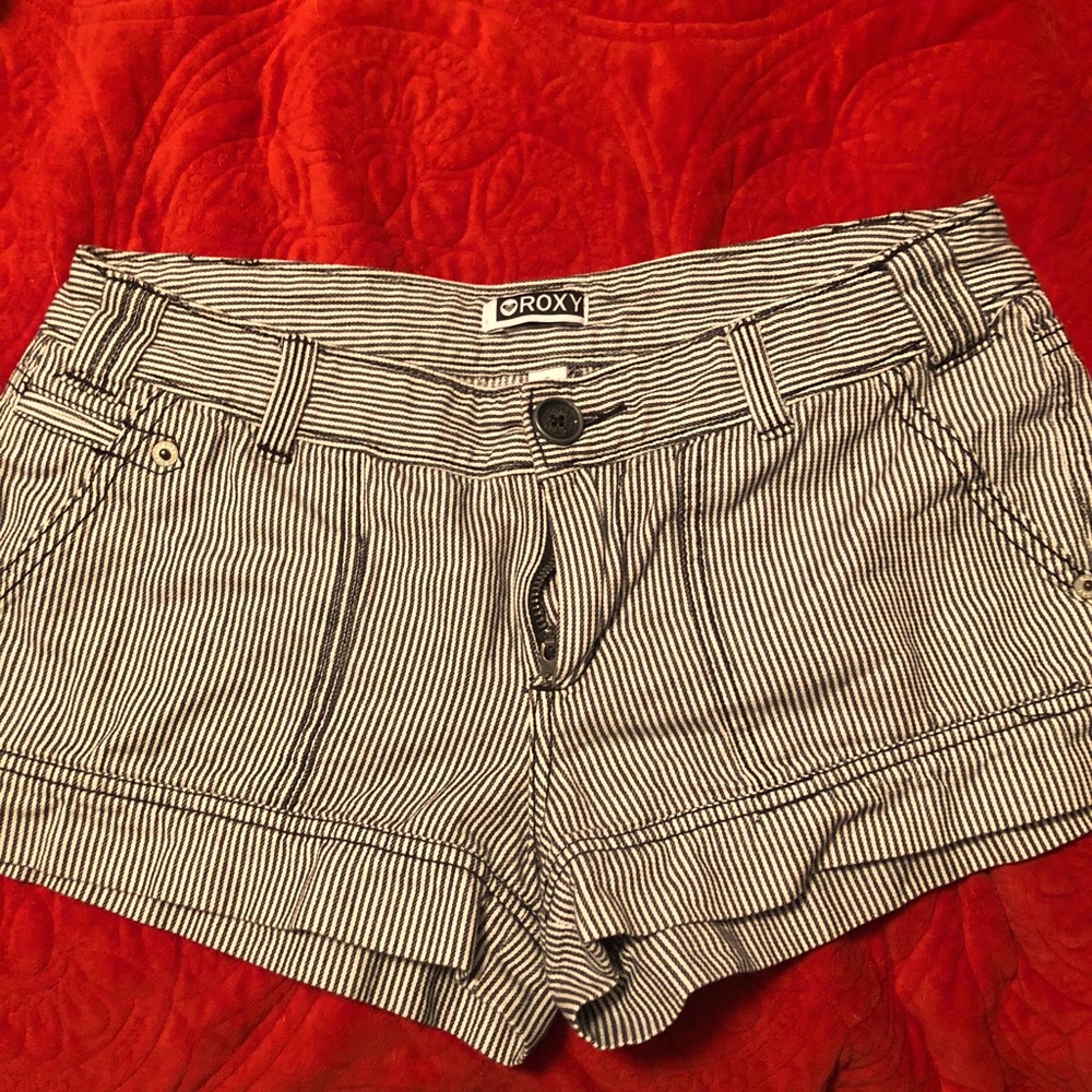 Roxy Shorts